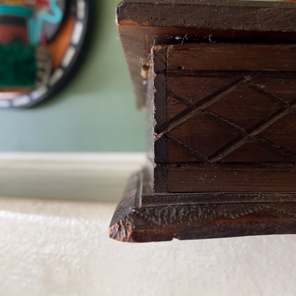 Vintage Carved Wood Box With Attached Lid - Picture 8 of 14